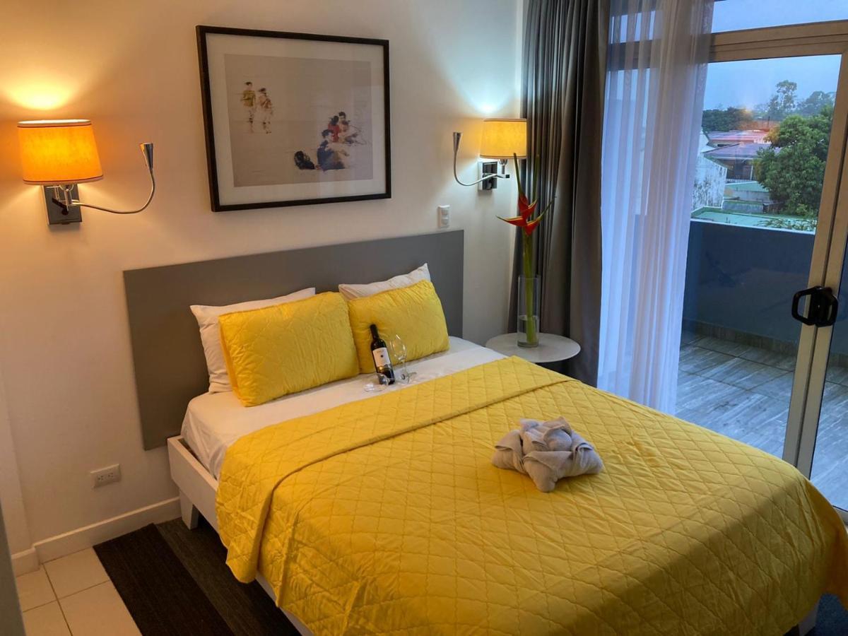 Apartahotel Altos De La Sabana サンホセ エクステリア 写真