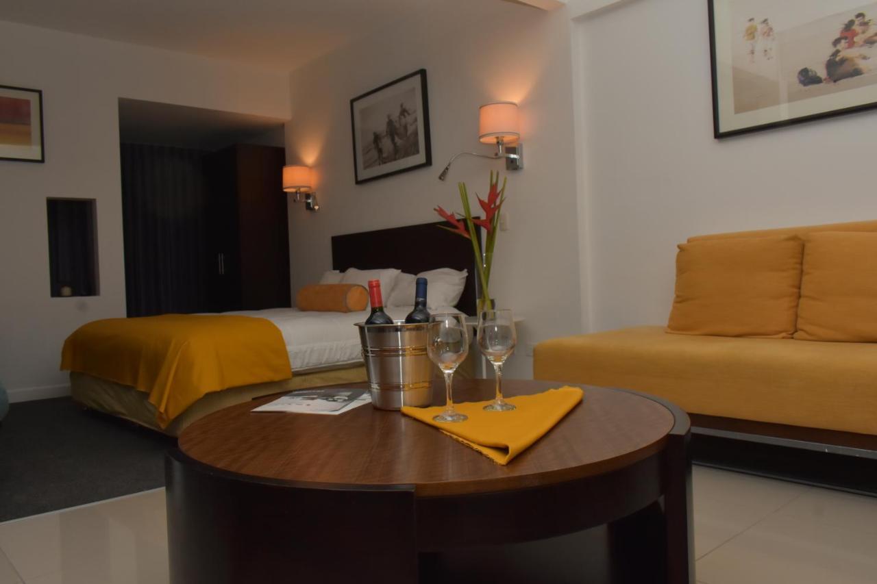 Apartahotel Altos De La Sabana サンホセ エクステリア 写真