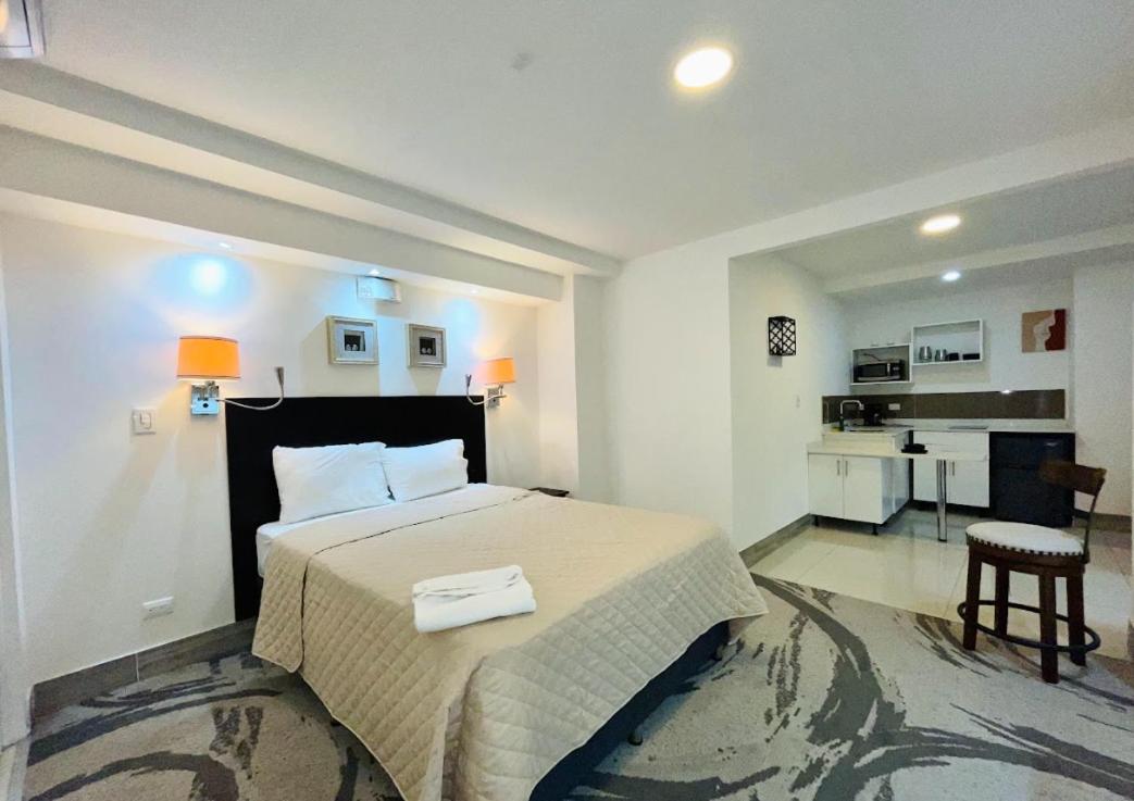Apartahotel Altos De La Sabana サンホセ エクステリア 写真
