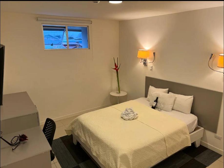 Apartahotel Altos De La Sabana サンホセ エクステリア 写真